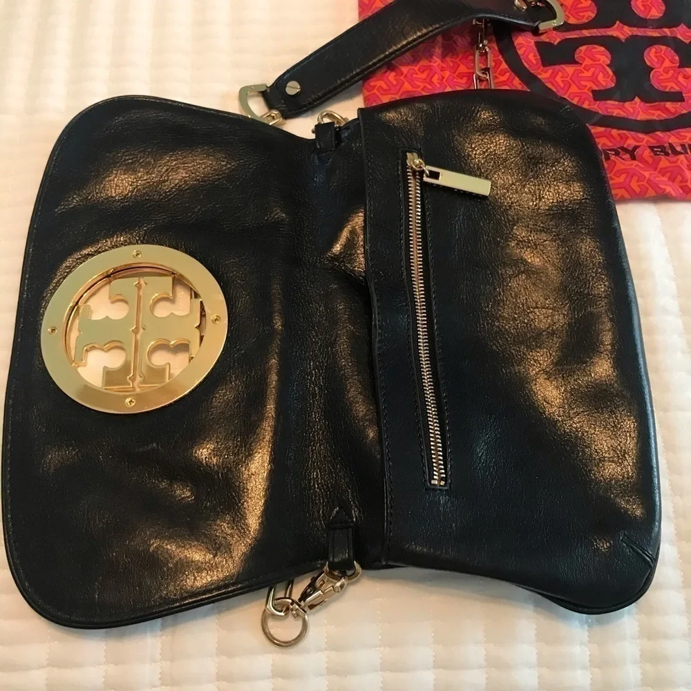 ❤️ First Owner Tory Burch Reva Black Bag